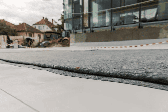 сравнение типов геотекстиля для строительства